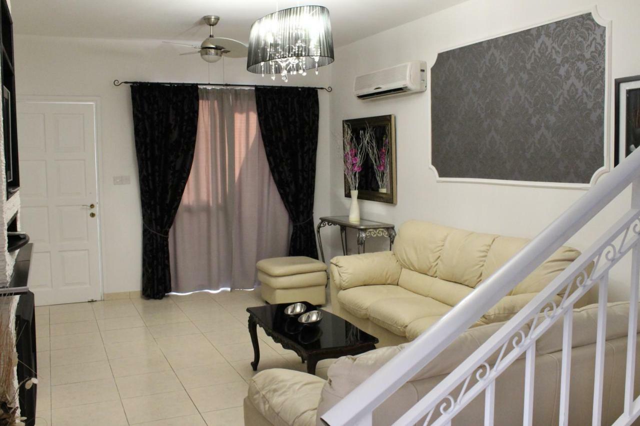 Ivoton Home Paphos Luaran gambar